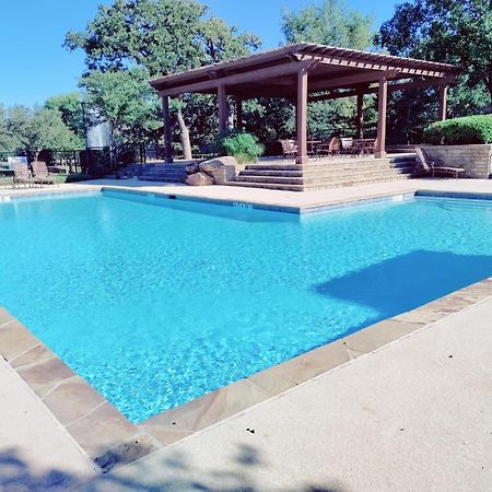 Convenient Location In Upscale City Of Southlake. Eksteriør billede